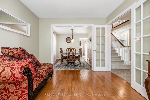 Photo 13 at 5 Kelsey Crescent, Ardagh, Barrie