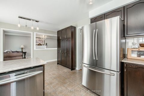 Photo 19 at 5 Kelsey Crescent, Ardagh, Barrie