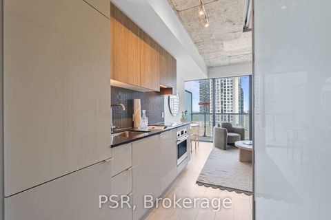 Photo 10 at 2601 - 161 Roehampton Avenue, Mount Pleasant West, Toronto