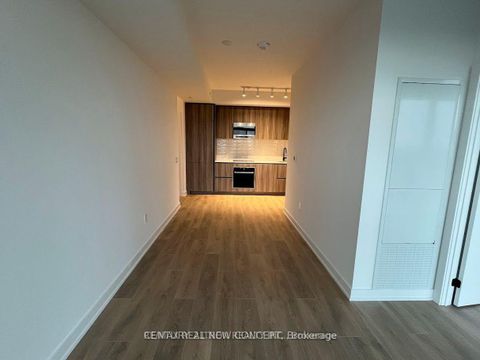 Photo 5 at 1109 - 117 Broadway Avenue, Mount Pleasant West, Toronto