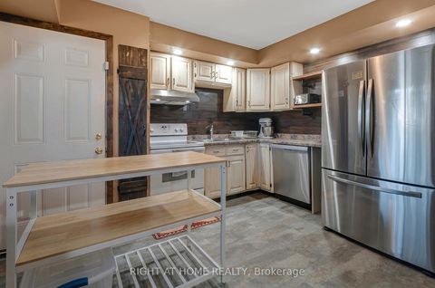 Photo 4 at 201 Steel Street, Codrington, Barrie