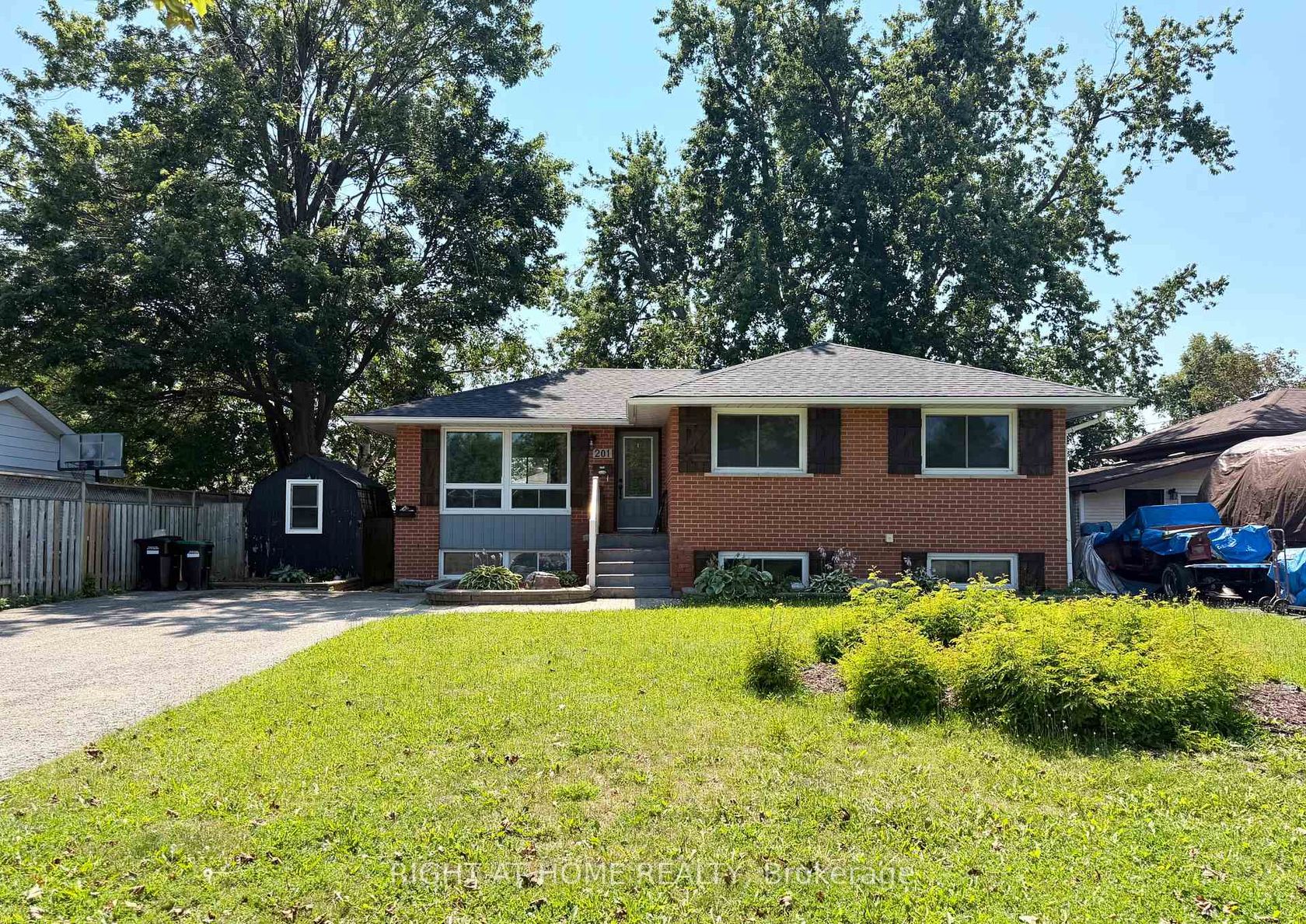 201 Steel Street, Codrington, Barrie photo 4