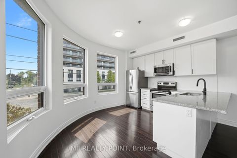 Photo 11 at 201 - 2 Maxwell Street, Bathurst Manor, Toronto