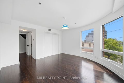 Photo 29 at 201 - 2 Maxwell Street, Bathurst Manor, Toronto