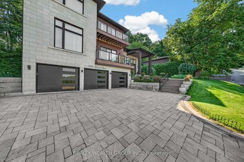Photo 2 at 299 Second Street, Central Newmarket, Newmarket