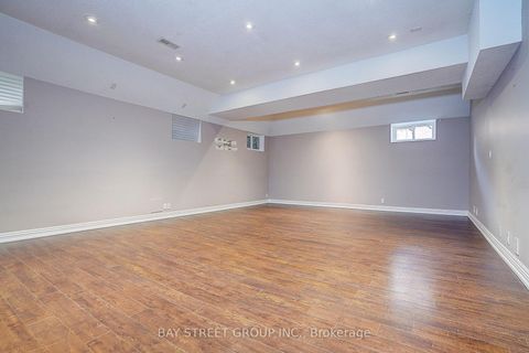 Photo 39 at 103 Lake Avenue, Oak Ridges Lake Wilcox, Richmond Hill