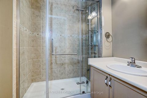 Photo 41 at 103 Lake Avenue, Oak Ridges Lake Wilcox, Richmond Hill