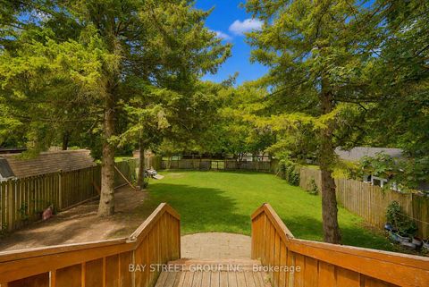 Photo 44 at 103 Lake Avenue, Oak Ridges Lake Wilcox, Richmond Hill