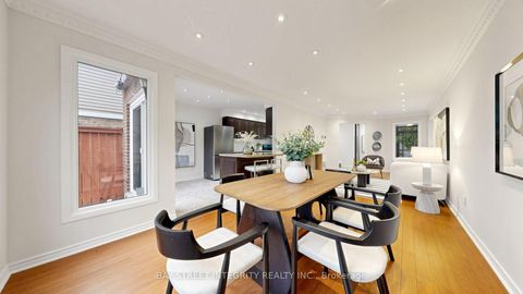 Photo 10 at 41 Jonathan Gate, Yorkhill, Vaughan