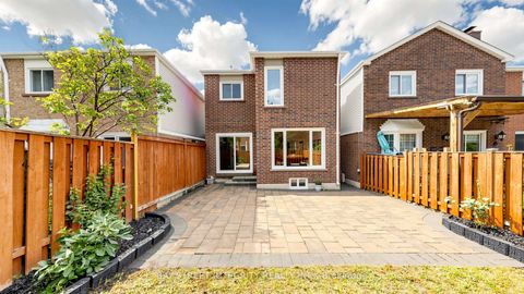 Photo 43 at 41 Jonathan Gate, Yorkhill, Vaughan