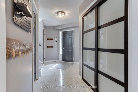 Photo 5 at 109 Bishop Drive, Ardagh, Barrie