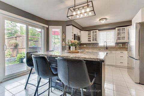 Photo 31 at 109 Bishop Drive, Ardagh, Barrie