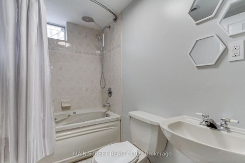 Photo 38 at 109 Bishop Drive, Ardagh, Barrie