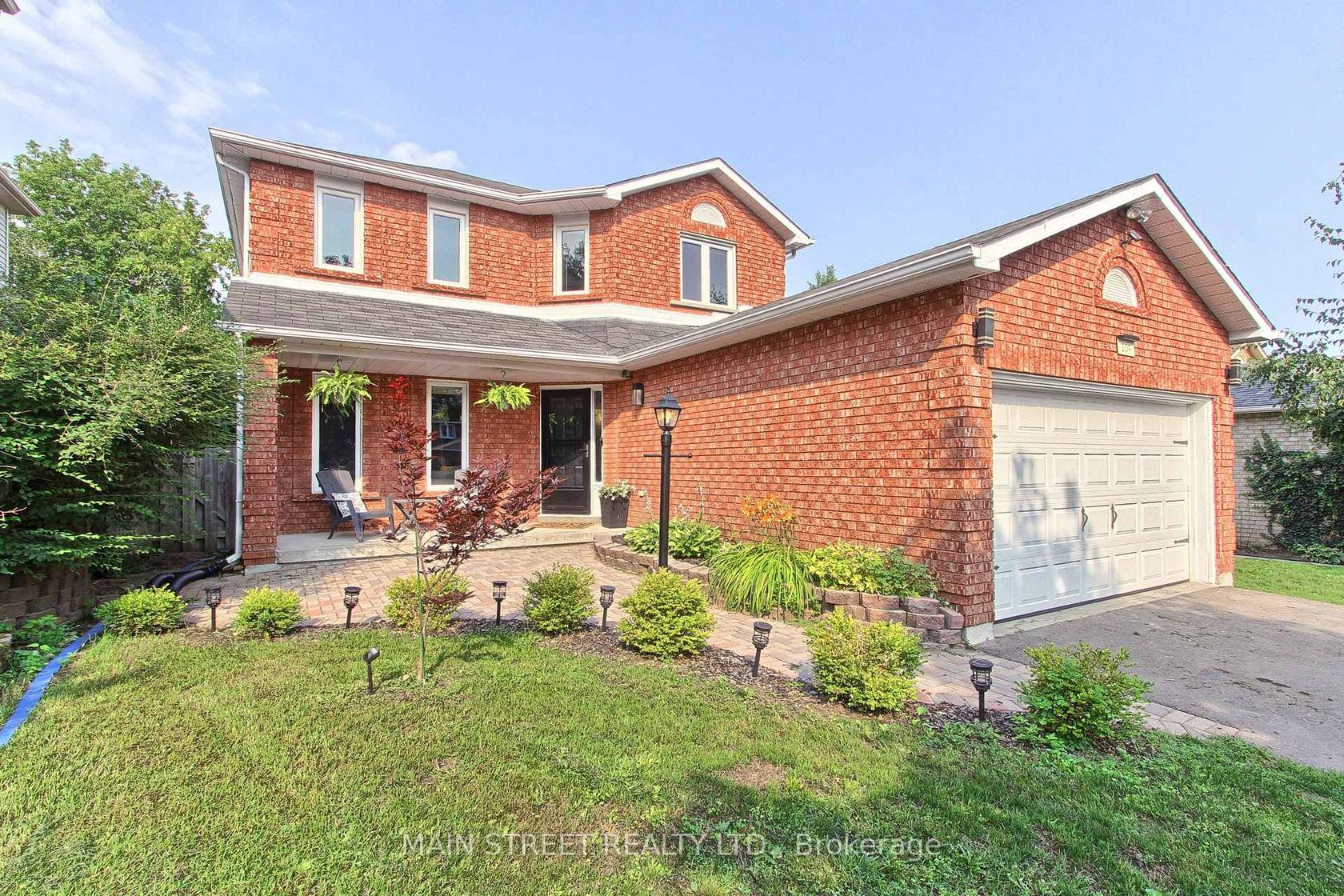 109 Bishop Drive, Ardagh, Barrie photo number 2