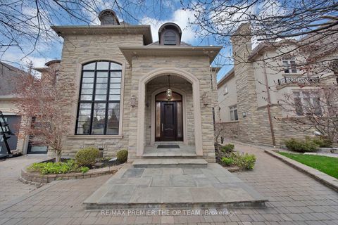 Photo 14 at 62 Autumn Grove Court, Kleinburg, Vaughan
