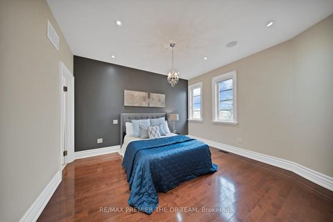 Photo 32 at 62 Autumn Grove Court, Kleinburg, Vaughan