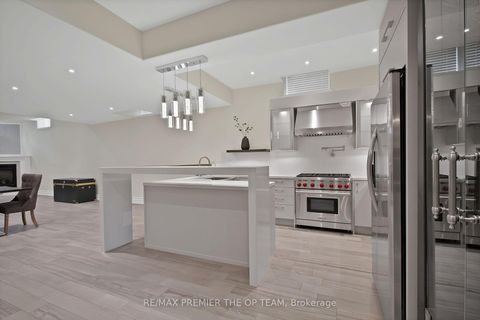 Photo 44 at 62 Autumn Grove Court, Kleinburg, Vaughan