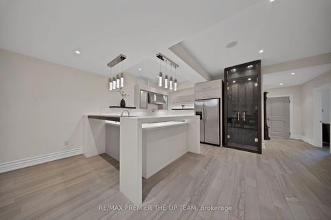 Photo 47 at 62 Autumn Grove Court, Kleinburg, Vaughan