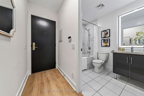 Photo 4 at N110 - 116 George Street, Moss Park, Toronto