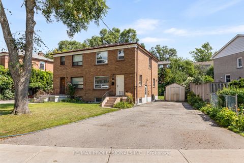 Photo 1 at 21 Brendwin Road, Smythe, Toronto