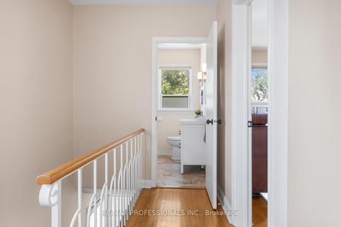 Photo 16 at 21 Brendwin Road, Smythe, Toronto