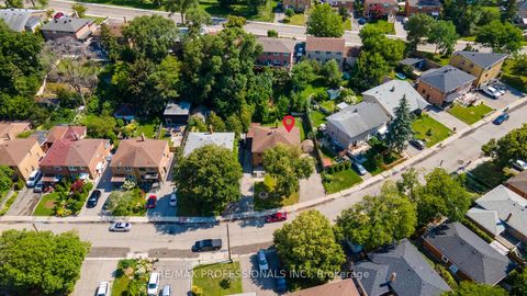 Photo 35 at 21 Brendwin Road, Smythe, Toronto