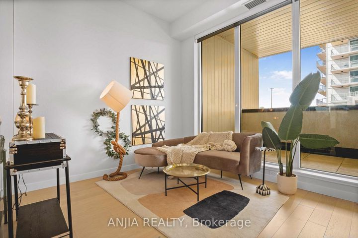 Photo 6 at 607 - 85 McMahon Drive, Bayview Village, Toronto