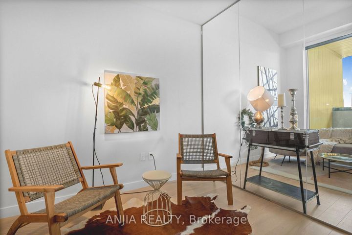Photo 16 at 607 - 85 McMahon Drive, Bayview Village, Toronto