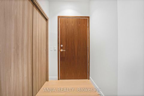 Photo 3 at TH607 - 85 McMahon Drive, Bayview Village, Toronto