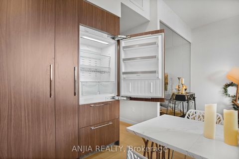 Photo 15 at TH607 - 85 McMahon Drive, Bayview Village, Toronto