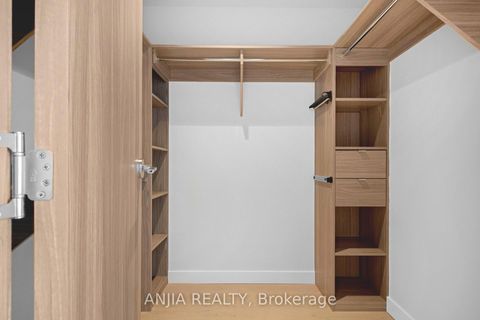 Photo 19 at TH607 - 85 McMahon Drive, Bayview Village, Toronto