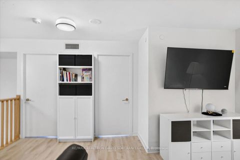 Photo 16 at 112 Varna Drive, Lawrence, Toronto