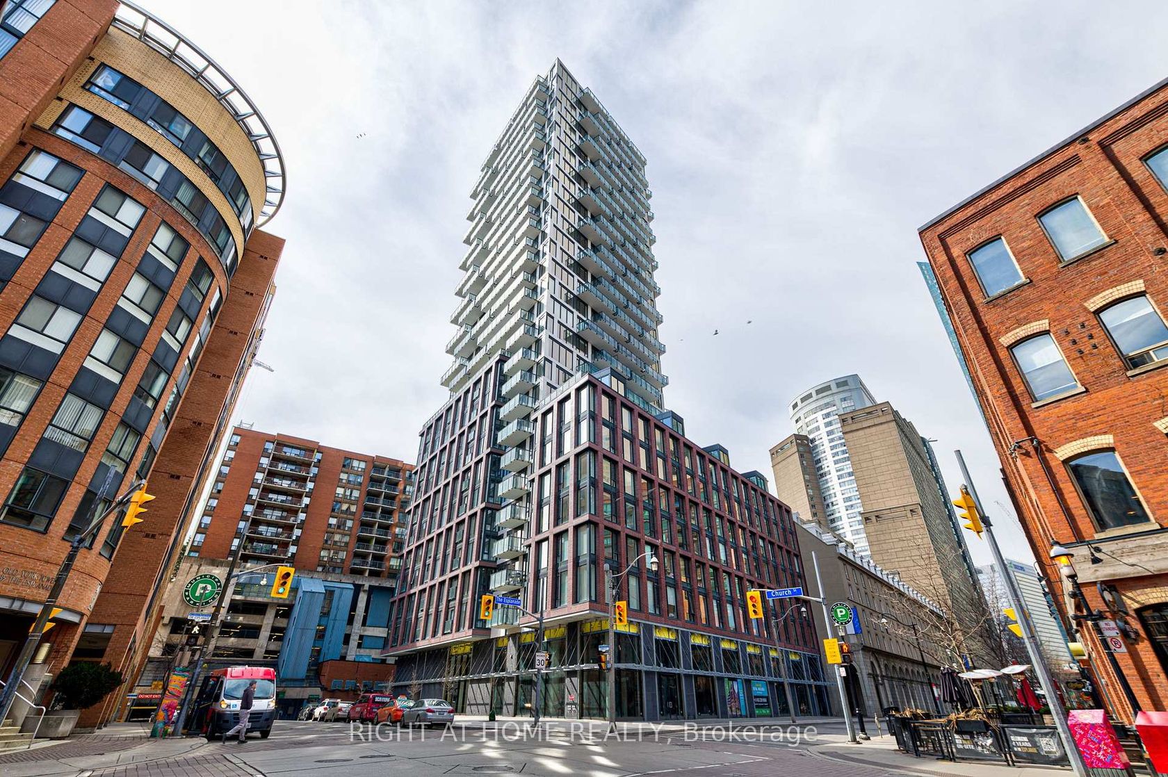 411 - 2A Church Street, Waterfront Communities C8, Toronto photo number 2