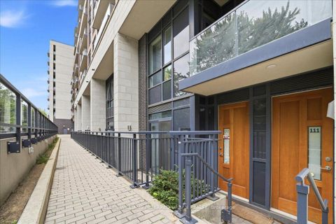 Photo 2 at 111 - 2800 Keele Street, CFB, Toronto