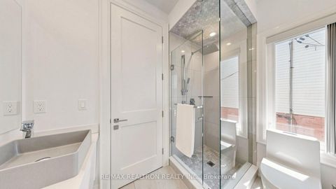 Photo 32 at 443 Northcliffe Boulevard, Oakwood Village, Toronto