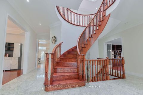 Photo 4 at 2 wainwright Avenue, North Richvale, Richmond Hill