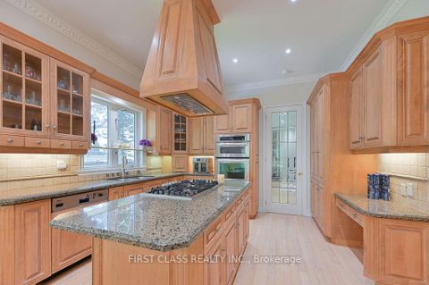 Photo 17 at 2 wainwright Avenue, North Richvale, Richmond Hill
