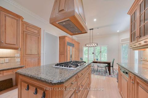 Photo 18 at 2 wainwright Avenue, North Richvale, Richmond Hill