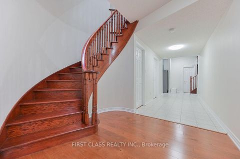 Photo 36 at 2 wainwright Avenue, North Richvale, Richmond Hill