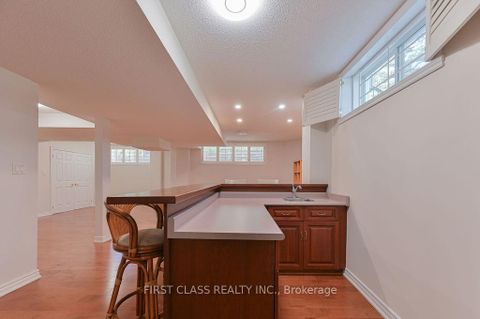 Photo 41 at 2 wainwright Avenue, North Richvale, Richmond Hill
