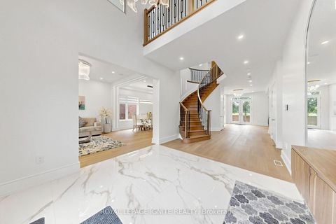 Photo 11 at 26 Devondale Avenue, Newtonbrook West, Toronto