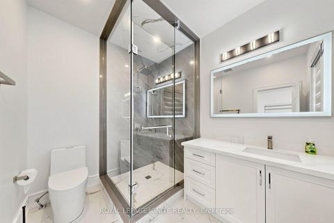 Photo 13 at 26 Devondale Avenue, Newtonbrook West, Toronto