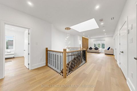 Photo 17 at 26 Devondale Avenue, Newtonbrook West, Toronto