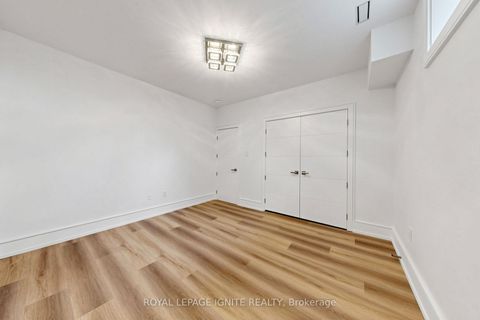 Photo 43 at 26 Devondale Avenue, Newtonbrook West, Toronto