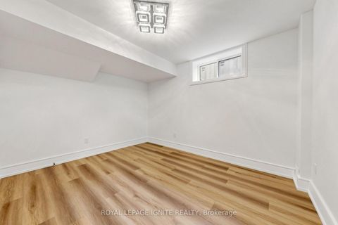 Photo 44 at 26 Devondale Avenue, Newtonbrook West, Toronto
