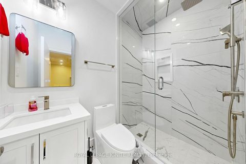 Photo 45 at 26 Devondale Avenue, Newtonbrook West, Toronto