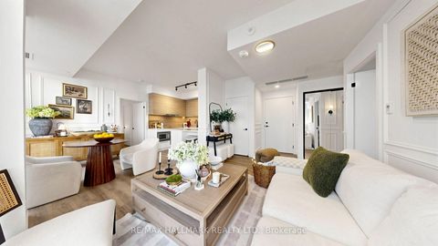 Photo 6 at 823 - 1050 Eastern Avenue, The Beaches, Toronto