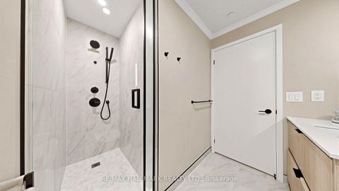Photo 20 at 823 - 1050 Eastern Avenue, The Beaches, Toronto