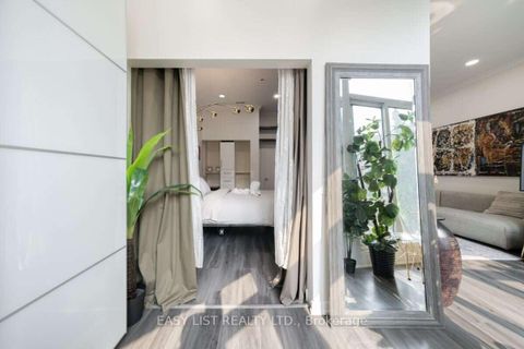 Photo 27 at 101 - 373 Front Street W, Waterfront Communities C1, Toronto
