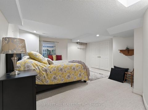 Photo 38 at 36 Trillium Drive, Aurora Highlands, Aurora